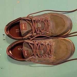AHNU Teva hiking shoe
